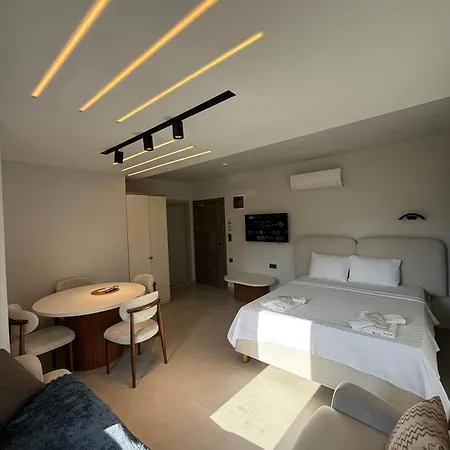 Serenity Apartahotel